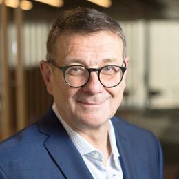 可口可乐(KO.US) Q2业绩强劲，秋季推出蔗糖可乐产品